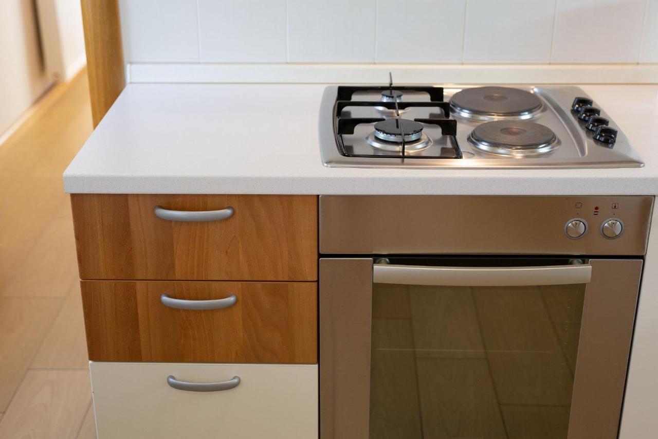 Apartments Jele Малинска Екстериор снимка